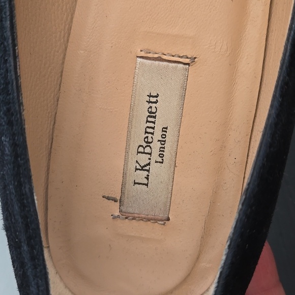 L. K. Bennet Bow Heels Size 40 1/2 - Picture 6 of 8